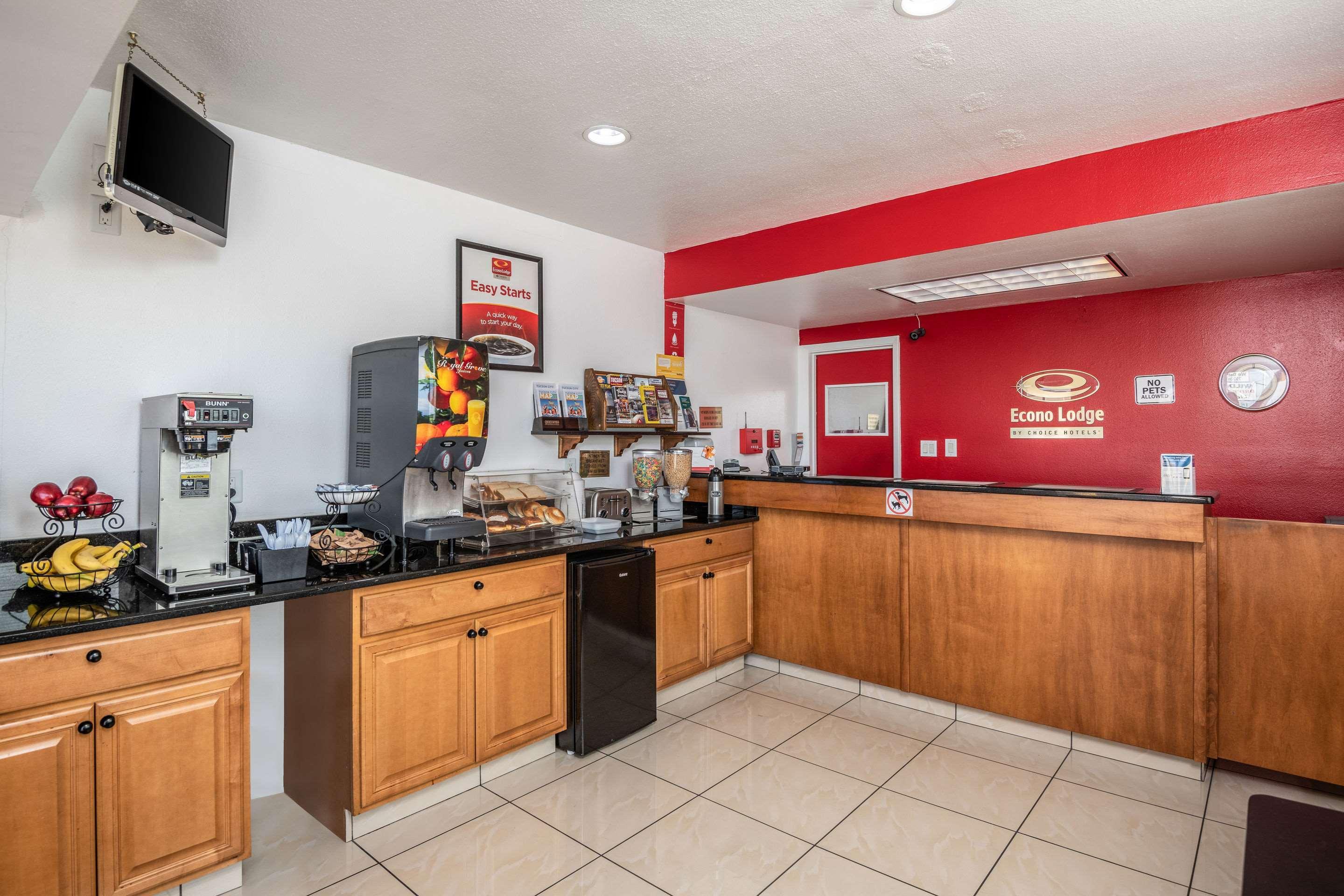 Econo Lodge University Tucson Extérieur photo